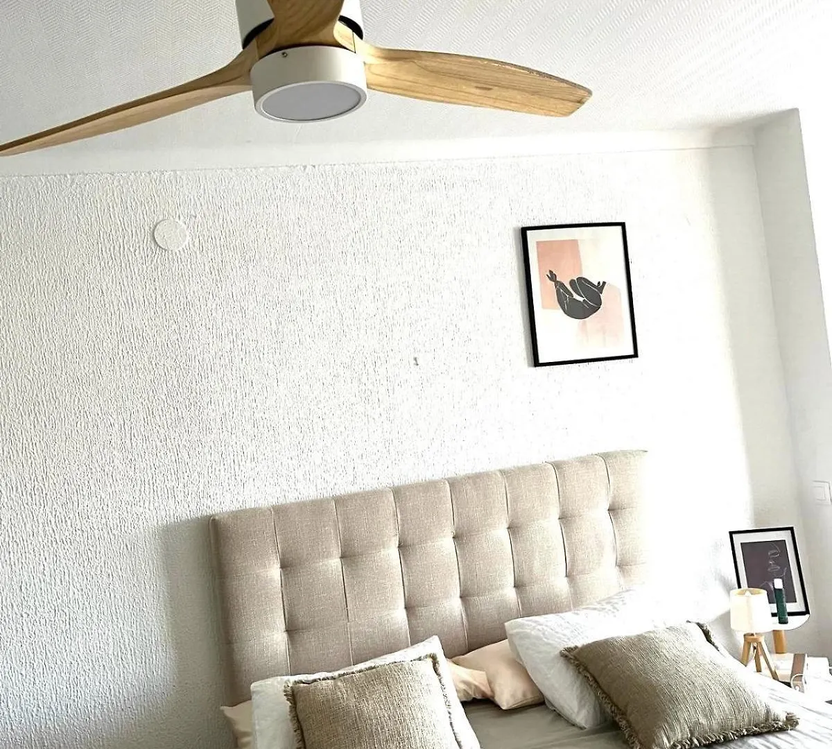 アパート Amplio Estudio Con Vistas A La Marina Y Al Mar Ref 358 エンプリアブラバ