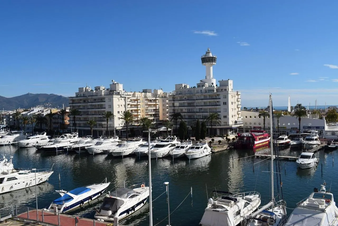 Amplio Estudio Con Vistas A La Marina Y Al Mar Ref 358 艾姆布里亚布拉瓦 西班牙